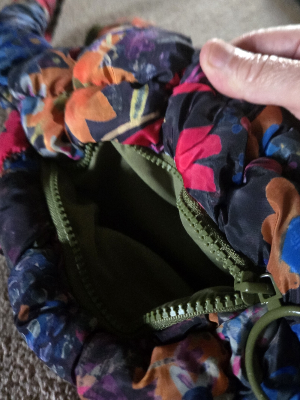 NATURAL LIFE Multicolor Floral Quilted Shoulder Purse - Picture 5 of 6